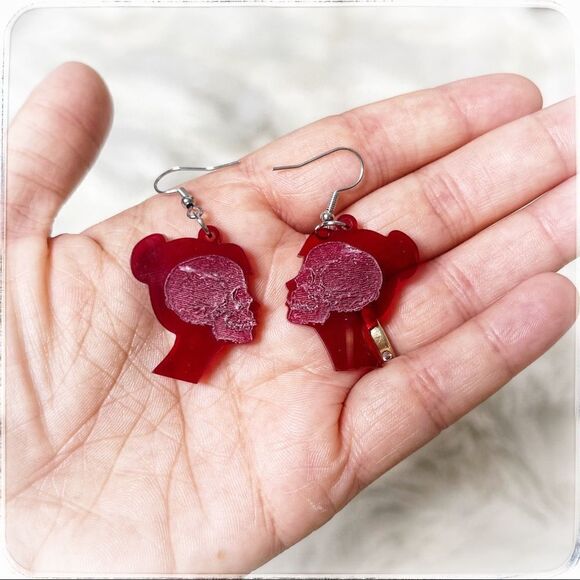 Silhouette with skull acrylic earrings - Picture 1 of 3